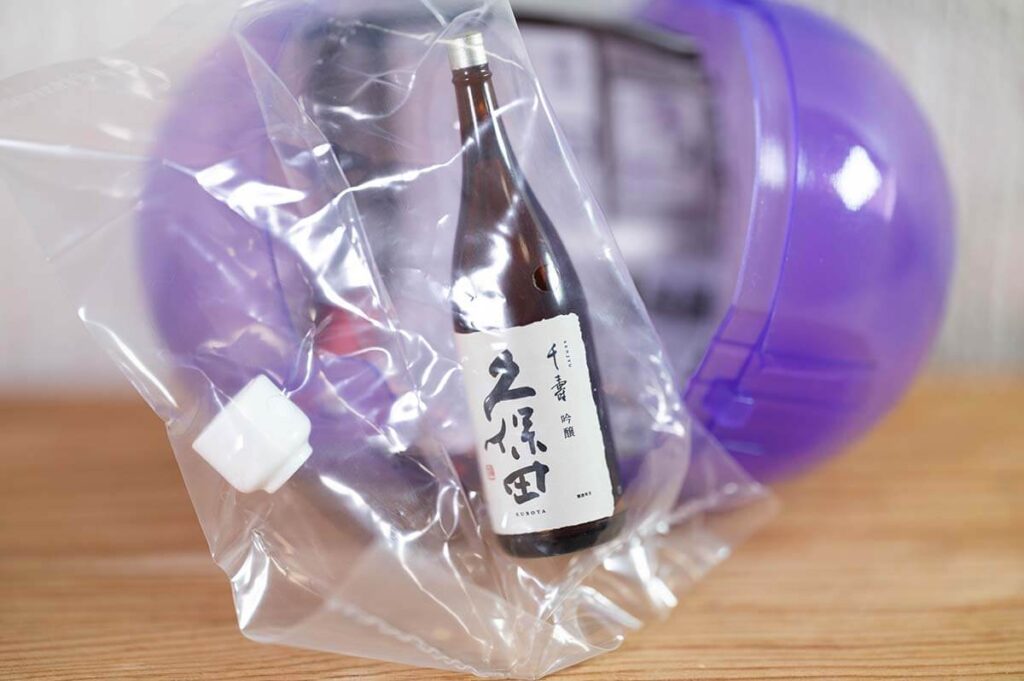 日本の銘酒 SAKE COLLECTION 朝日酒造 久保田 千寿 カプセルの色 紫 開封